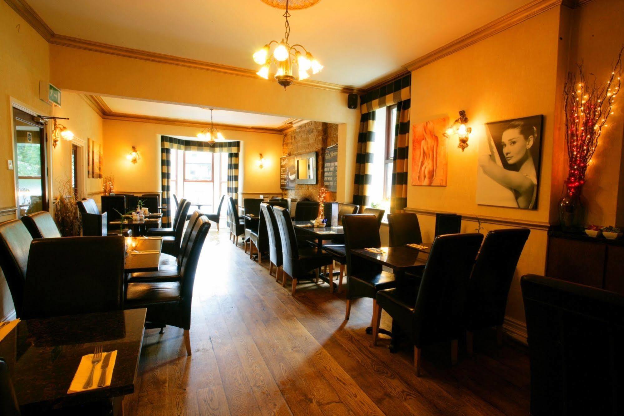 Ilkley Riverside Hotel エクステリア 写真