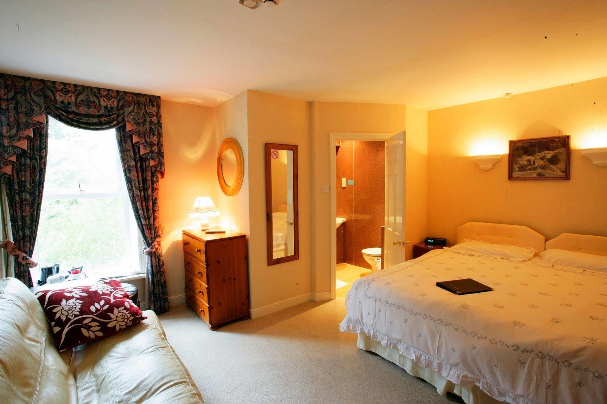 Ilkley Riverside Hotel エクステリア 写真